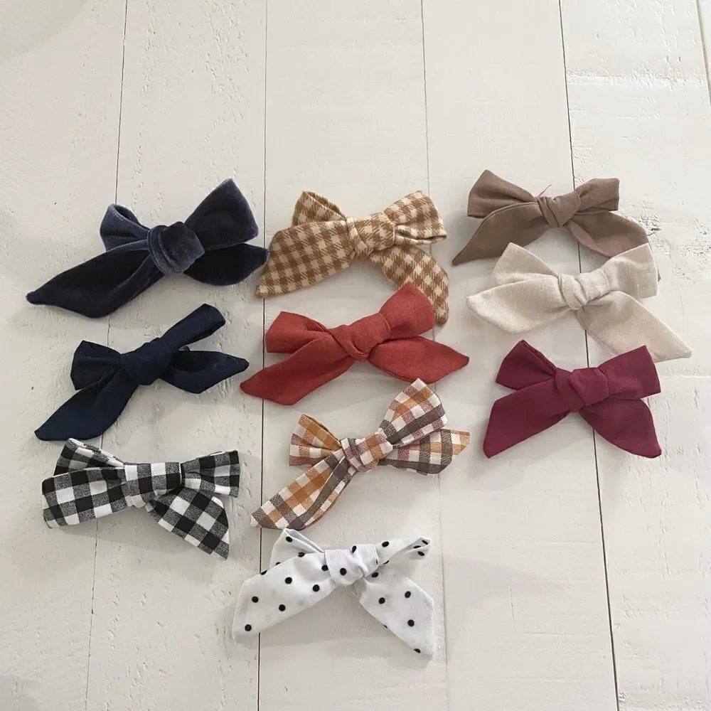 🚨4/$25 10 girls handmade bows on clips boho plaid rust neutral